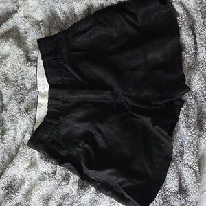 Wilfred size 2 linen shorts